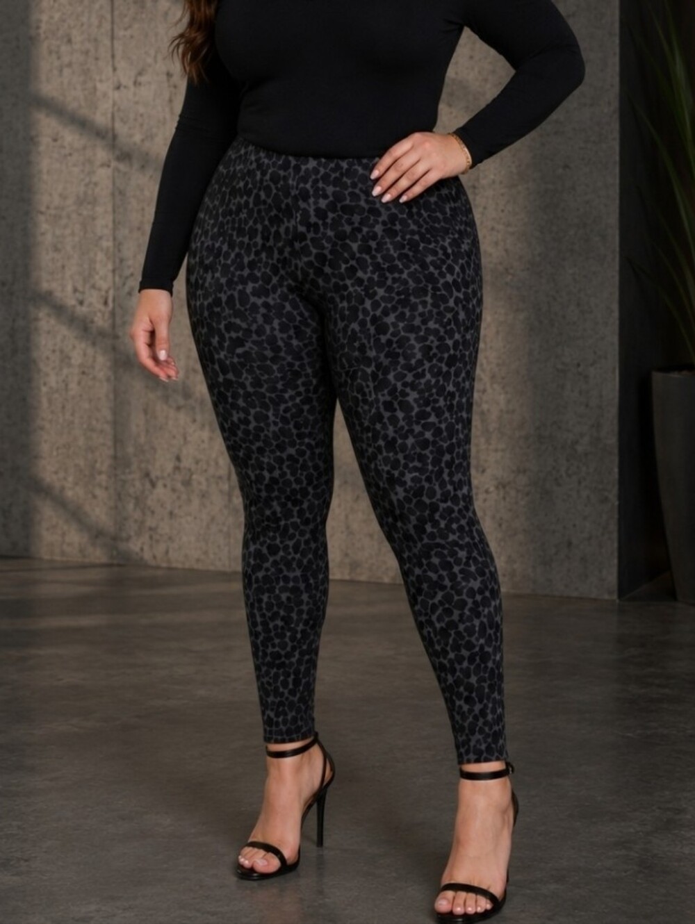 Faded Glory | Leopard Print Mid Rise Jeggings  | L | Sleek & Fierce 🐆